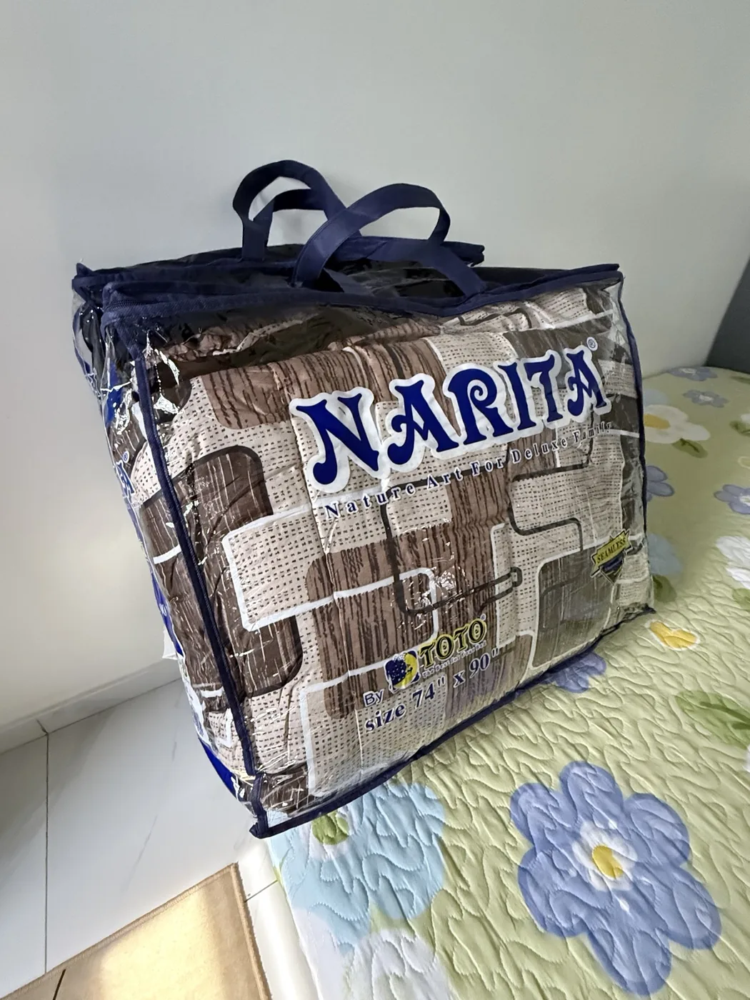 2 Toto XL disediakan di Master Bedroom Qaseh A&S Homestay